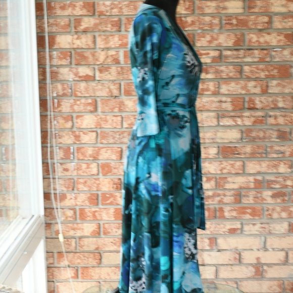 JONES New York Wrap Dress - Picture 2 of 6